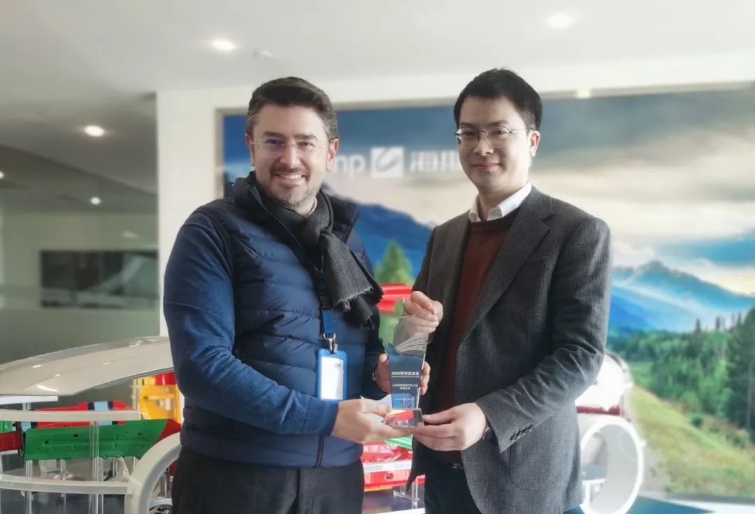 1680853446493080.jpg 1680853446493080.jpg